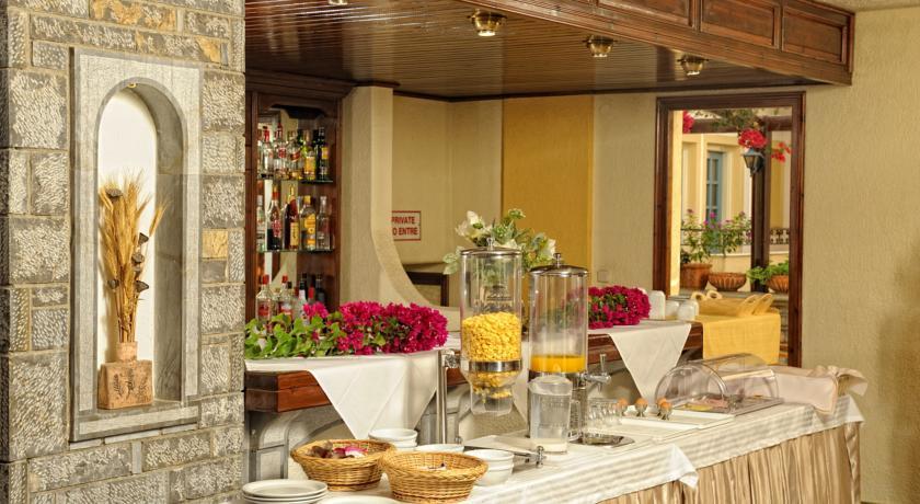 Malia Mare Hotel Bagian luar foto