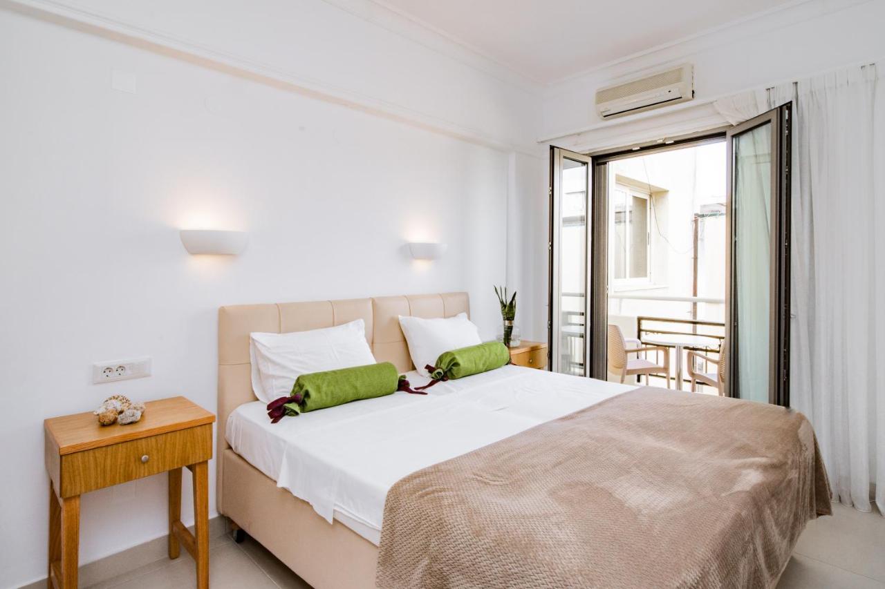 Malia Mare Hotel Bagian luar foto