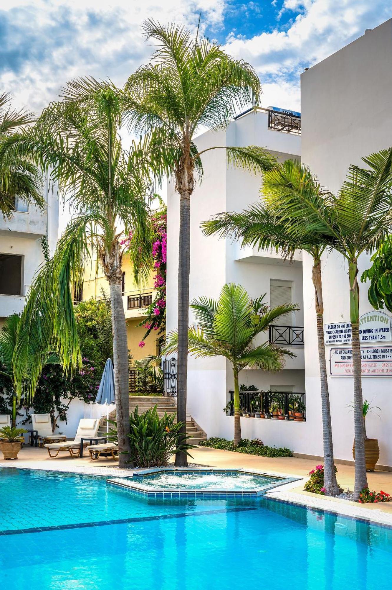 Malia Mare Hotel Bagian luar foto